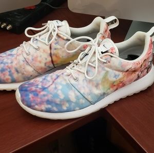 Nike WMNS Roshe One 'Cherry Blossom' 🍒 🌸